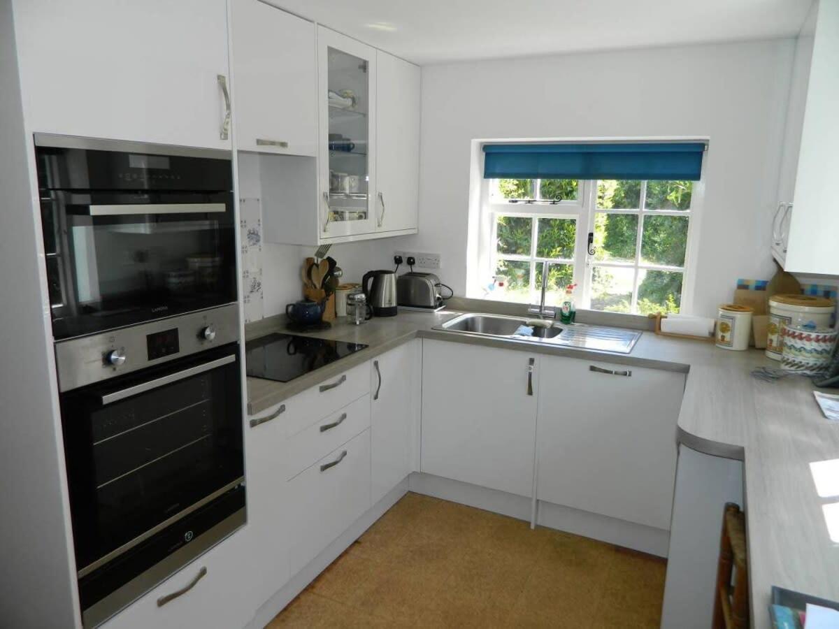 River Cottage A Country Retreat In Wooded Gardens East Stoke  Bagian luar foto